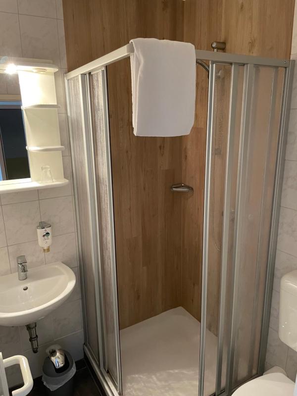 Single Room image 1