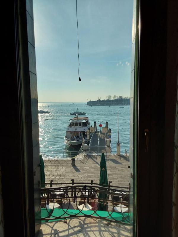 Junior Suite image 1