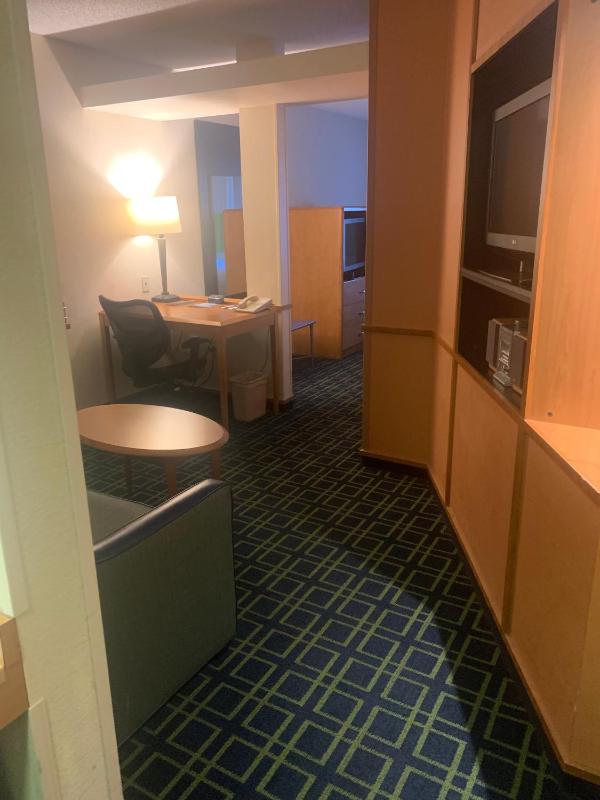 King Suite with Sofa Bed image 4