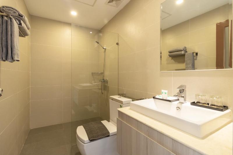 KIRA Hotel - image 6