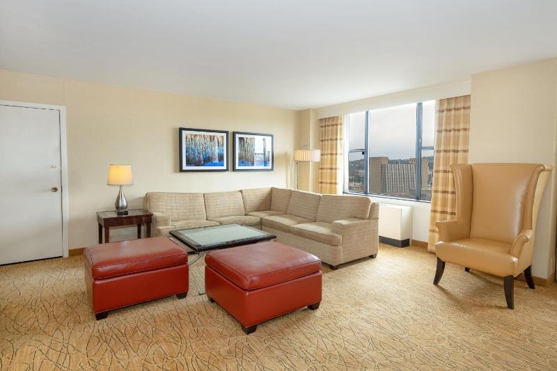 Pittsburgh Marriott City Center - image 30