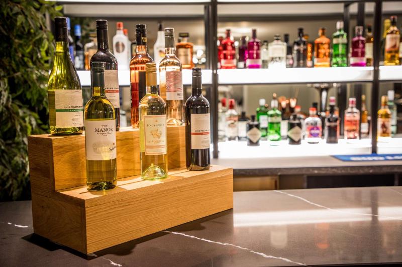 Park Inn by Radisson Bournemouth - image 7
