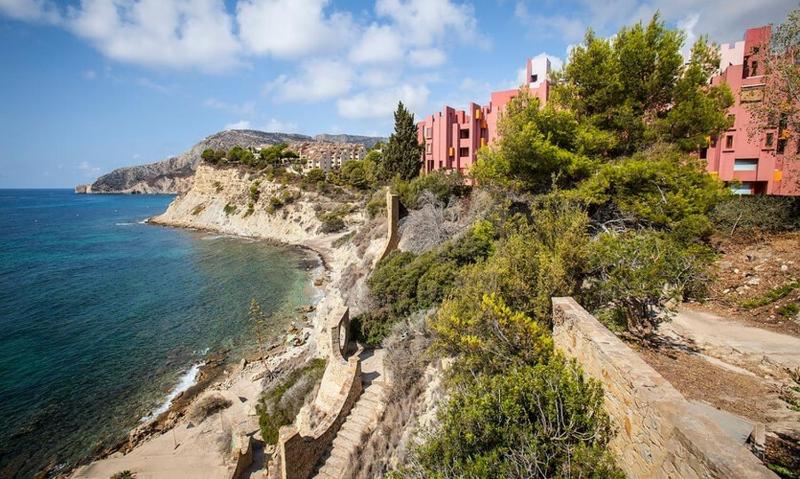 Apartamento Muralla Roja - PlusHolidays - image 9