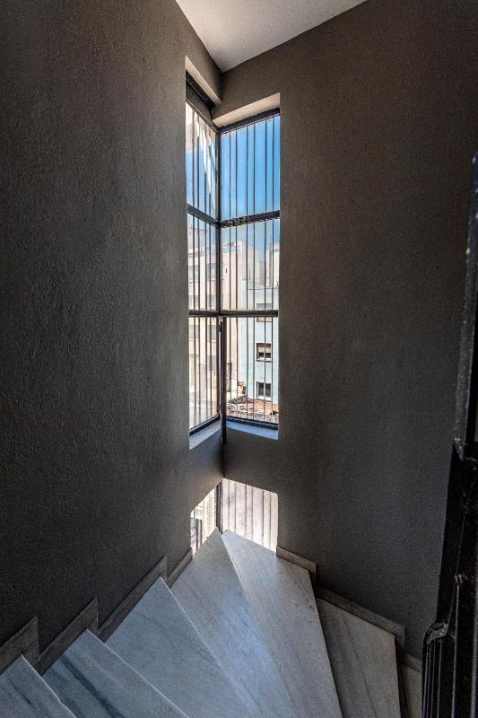 Deluxe Apartment image 1