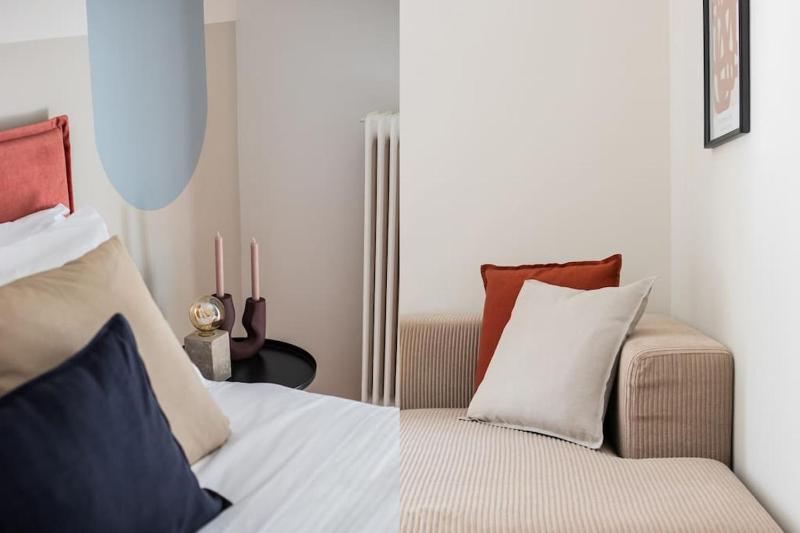 Petite 1BR Apartment in Exarchia by UPSTREET - image 11