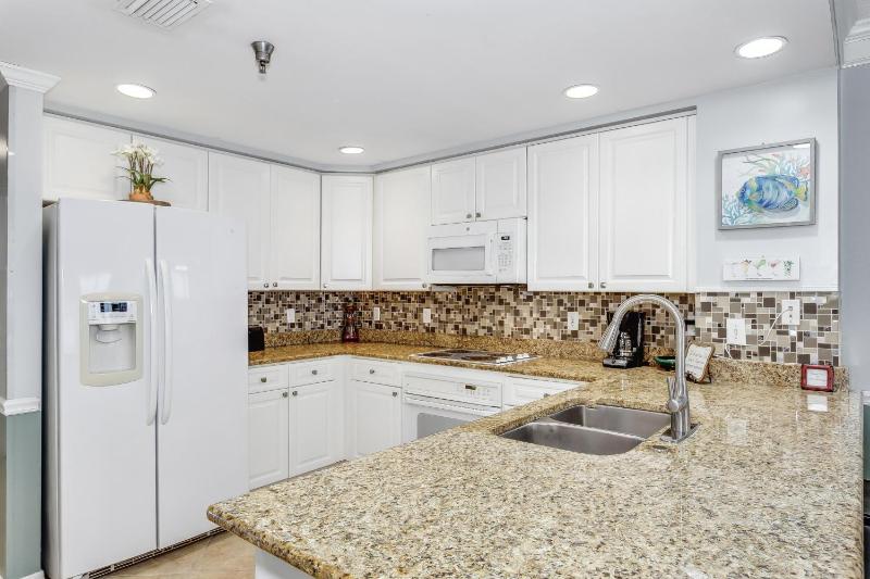 1605 Emerald Isle - image 20