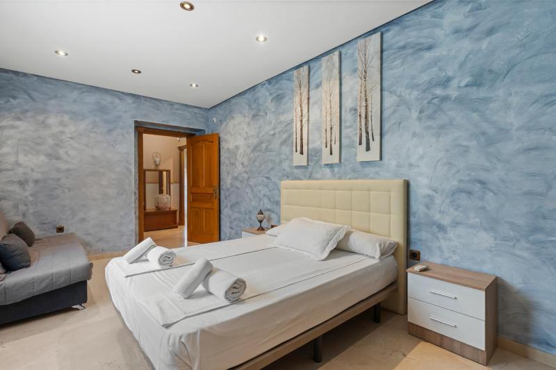 Villa Soler House in Malaga by Costarentals - MAL03 - image 10
