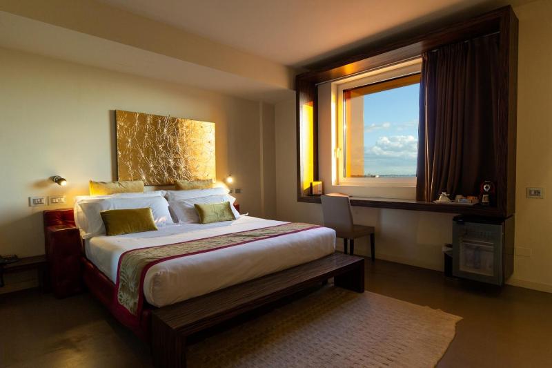 Double or Twin Room with View image 1
