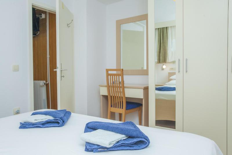 One-Bedroom Apartment (2 Adults) image 4
