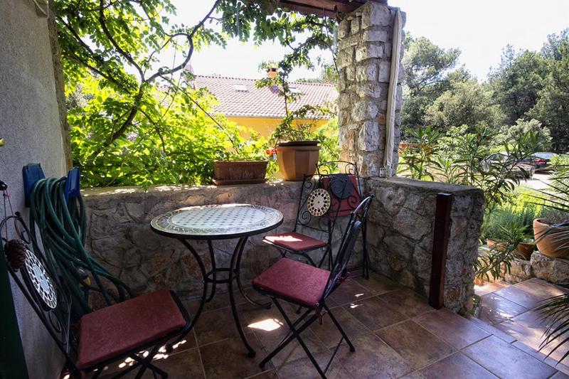 Studio with Terrace image 3