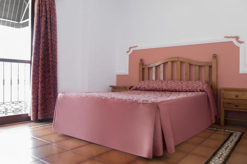 Single Room image 4