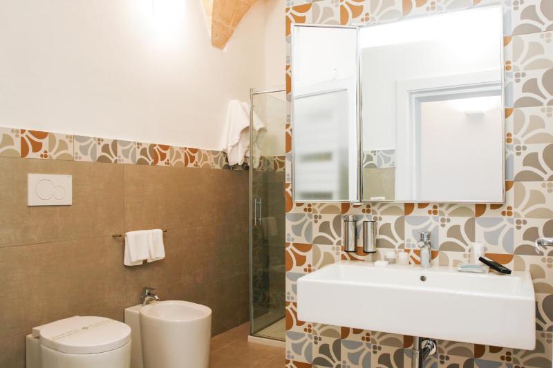 Deluxe Suite image 4