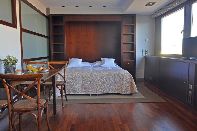 Suite-Estudio en el Centro Colon - image 4