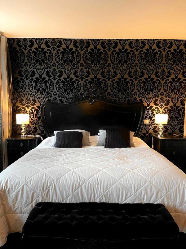 Deluxe Double room Lake View image 4