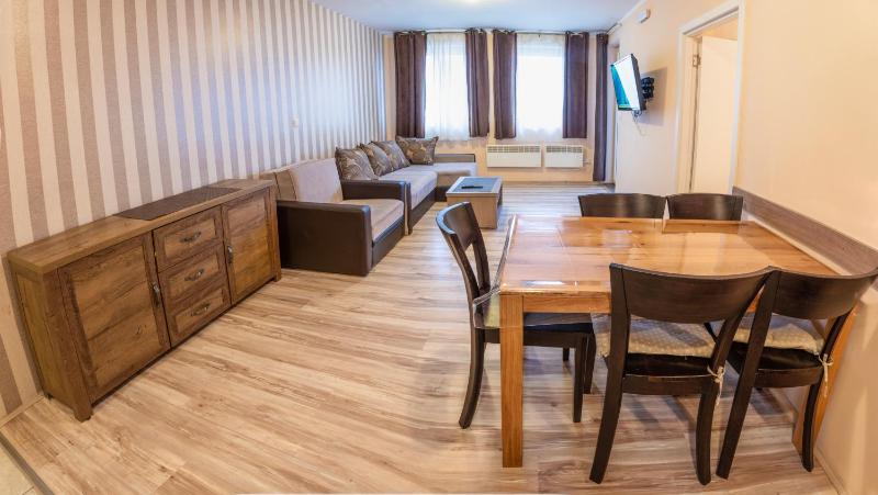 JollyKop Apartments - image 6