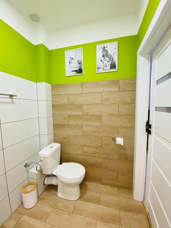 Single Room with Private Bathroom image 3