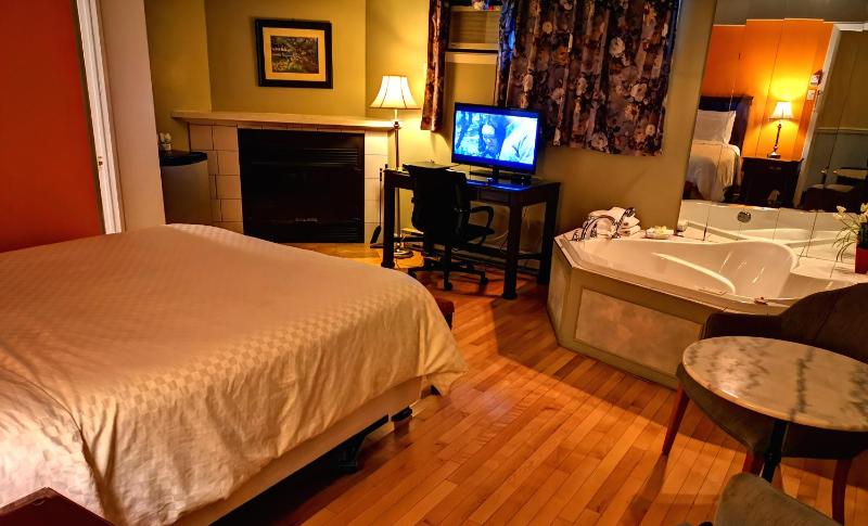 Motel Tremblant - image 5