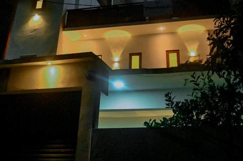 Emerald Home Stay - image 18