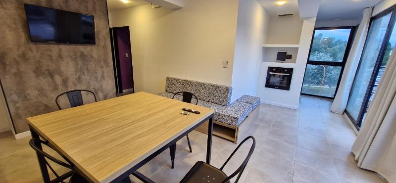 Vivisierras Piso 3 frente al lago centro Villa Carlos Paz 2 dormitorios 2 baños minipileta climatizada - image 19