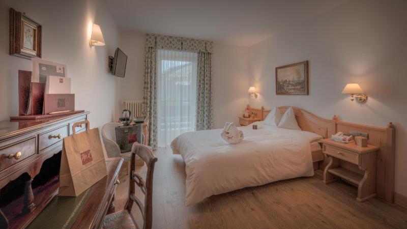 Basic Single Room image 3