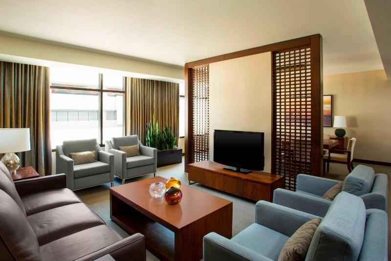 Hospitality Suite, Hospitality Suite image 2