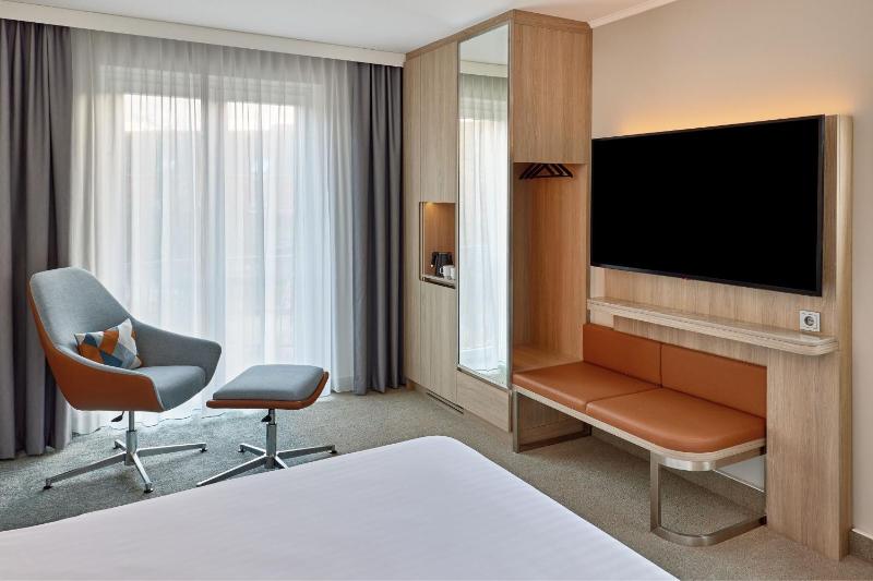 Double Room image 4