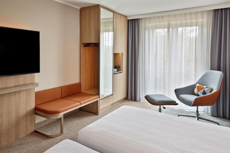 Double Room image 4