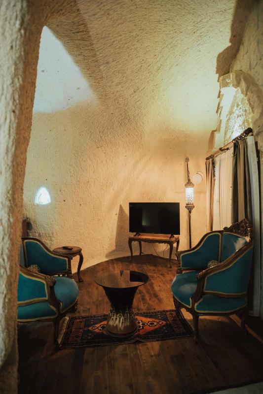 King Suite image 2