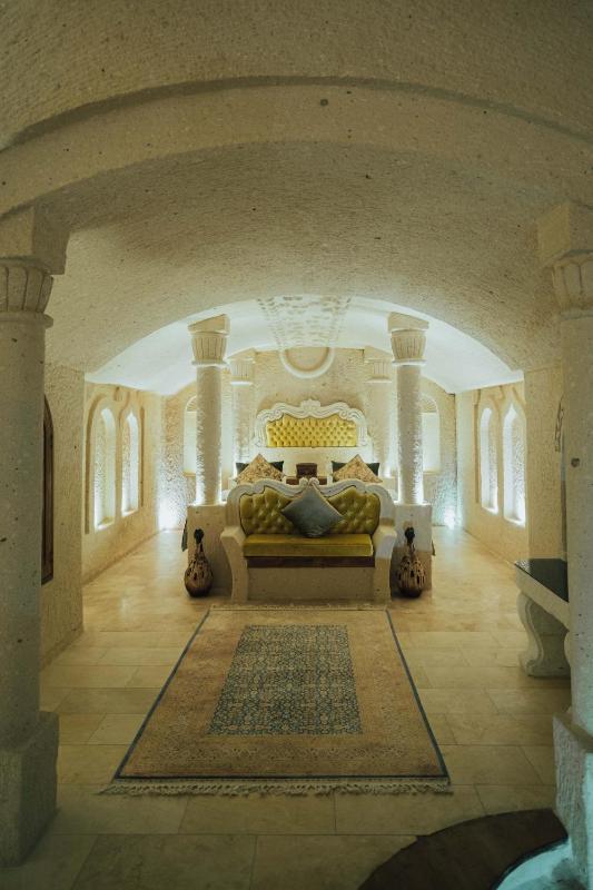 King Suite image 1