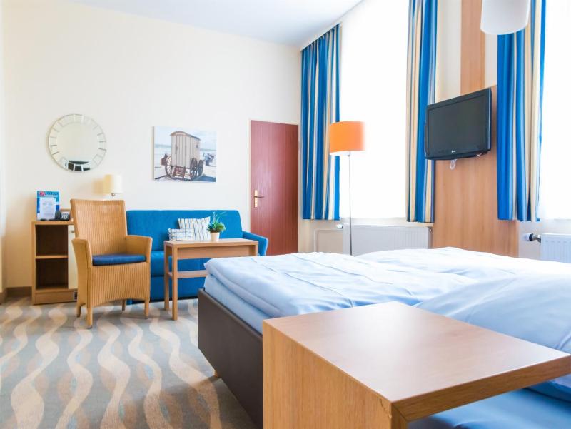 Premium Double Room image 1