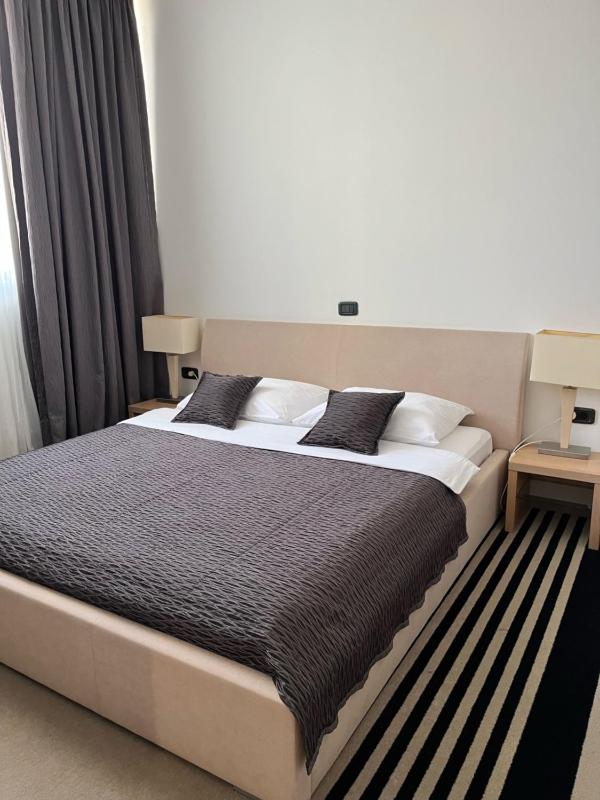 Standard Double or Twin Room image 1