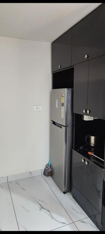 THE POSH PEAK - image 20