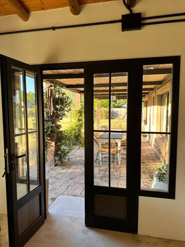 Casa entre viñas - image 3
