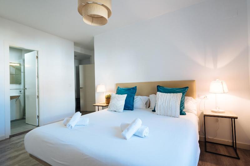 Two-Bedroom Apartment Terrace - SE4 San Eloy 20 image 4