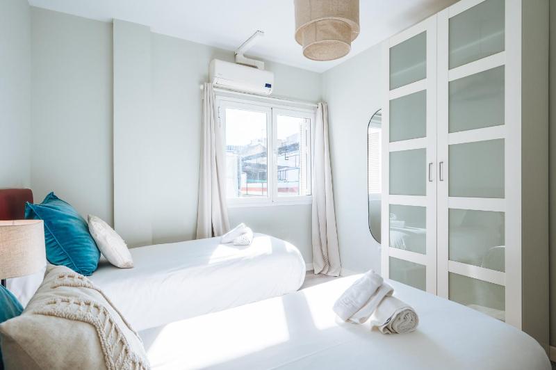 Superior Two-Bedroom Apartment - SE67 San Eloy 20 image 2