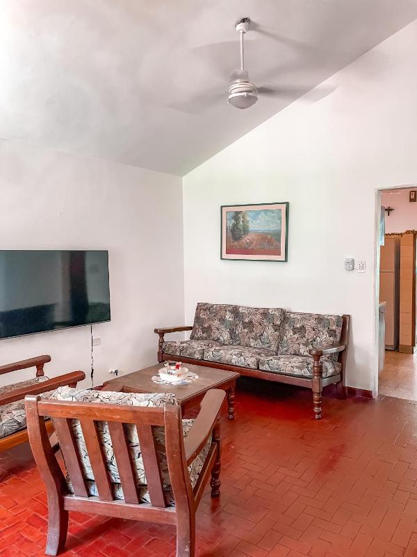 Hermosa casa con Pileta - image 12