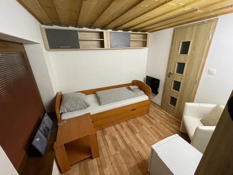 Two-Bedroom Suite with Garden View image 2