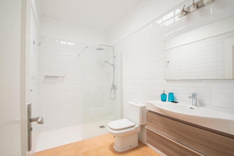 Three-Bedroom Villa image 3