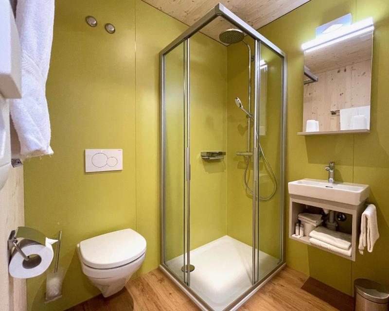 Double or Twin Room image 4