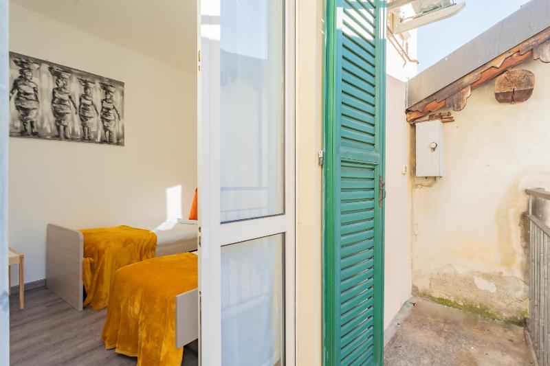 La Casa di Nino by Rent All Como - image 6