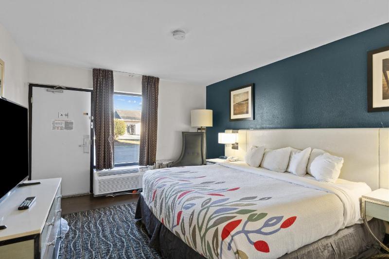 King Room - Disability Access image 2