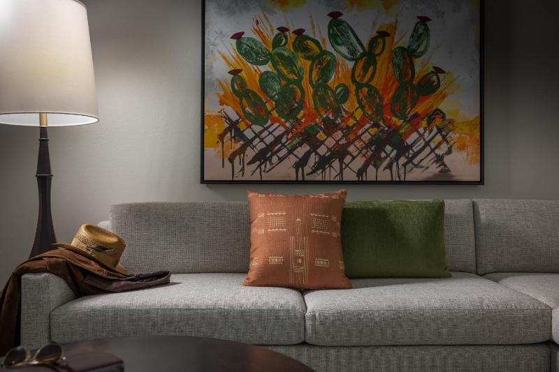 Hotel Contessa- Luxury Suites on the Riverwalk - image 26