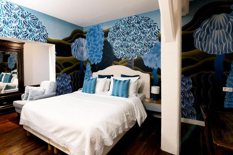 Standard Double Room image 3