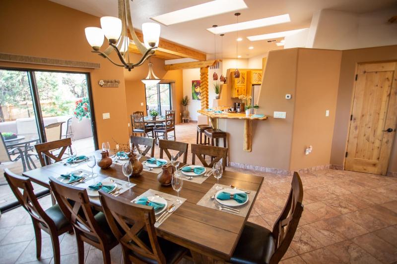 Spectacular Sedona Destination with Pool & Spa - image 19