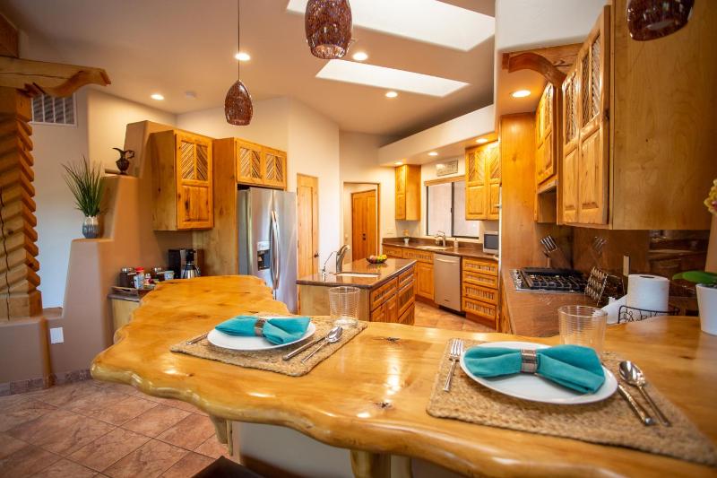 Spectacular Sedona Destination with Pool & Spa - image 7