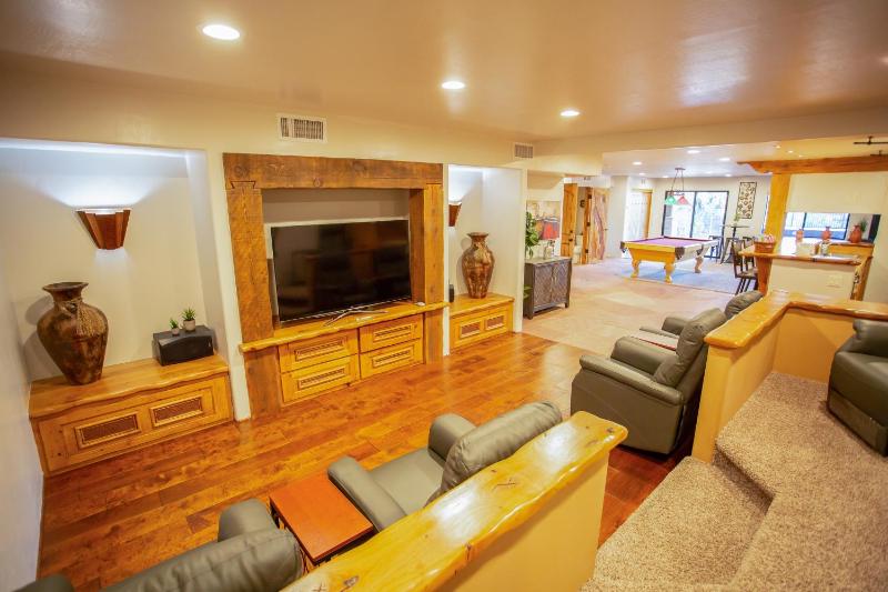 Spectacular Sedona Destination with Pool & Spa - image 13
