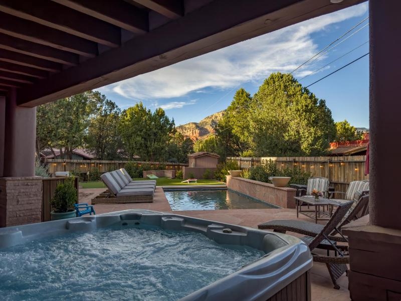 Spectacular Sedona Destination with Pool & Spa - image 29