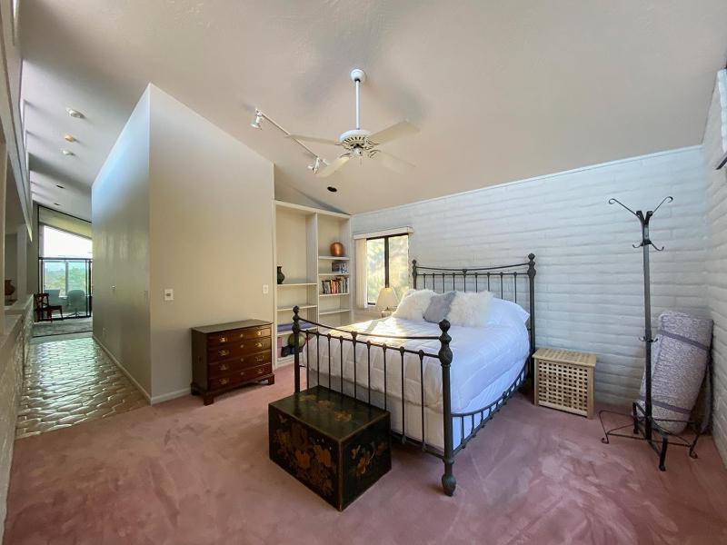 Open Style Home with Magnificent Views! - image 13