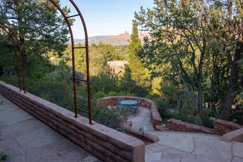 Open Style Home with Magnificent Views! - image 44