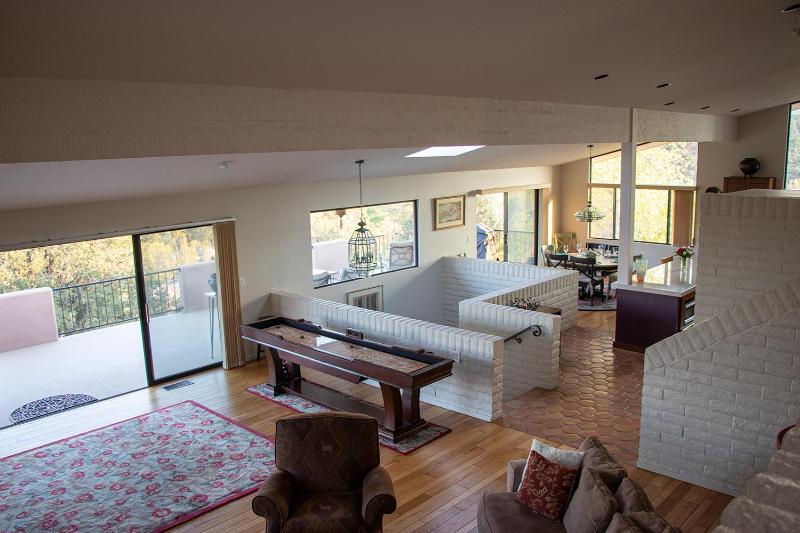 Open Style Home with Magnificent Views! - image 40
